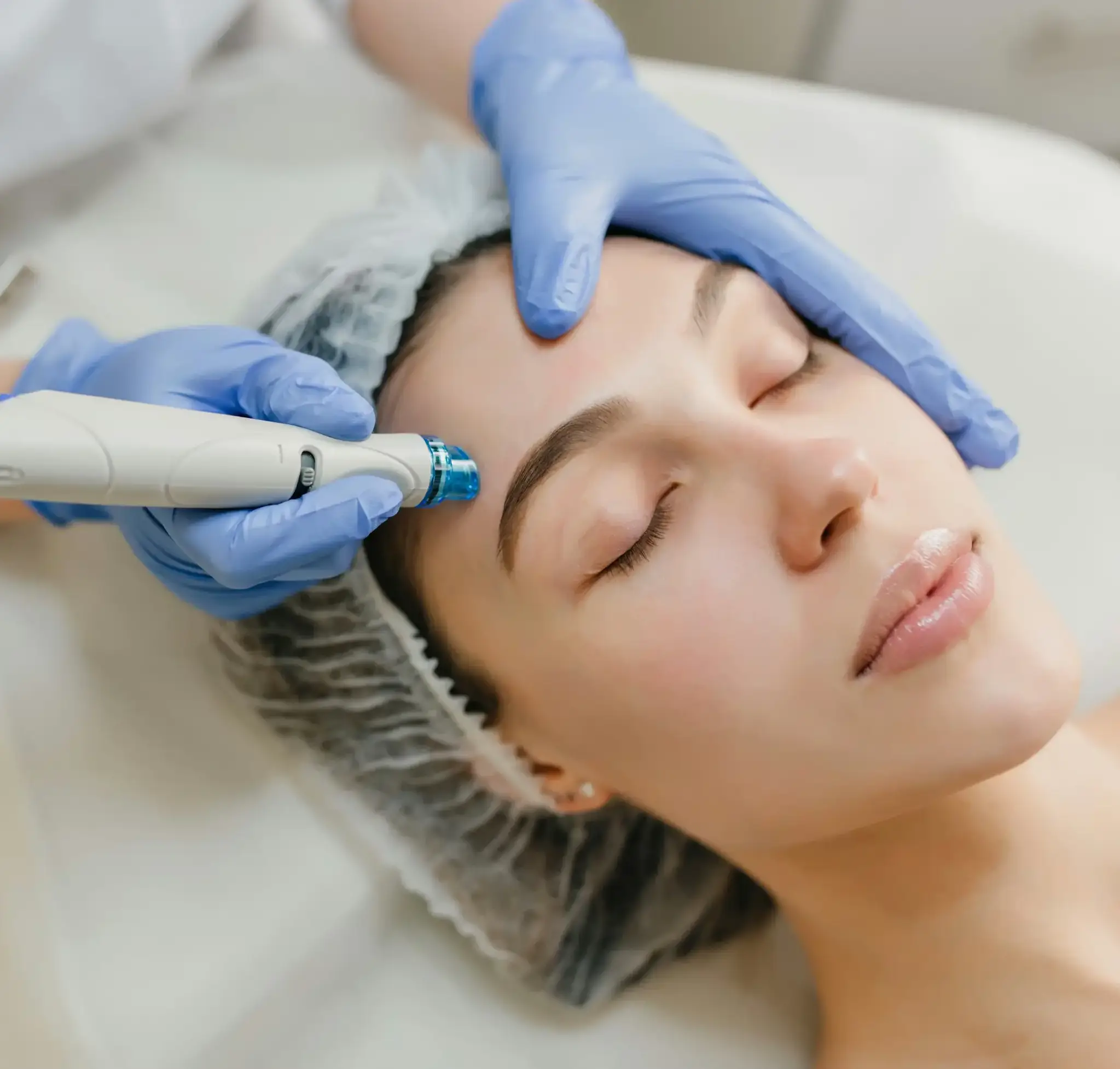 PALMS Day Spa gallery — nails, facial, laser and massage treatments