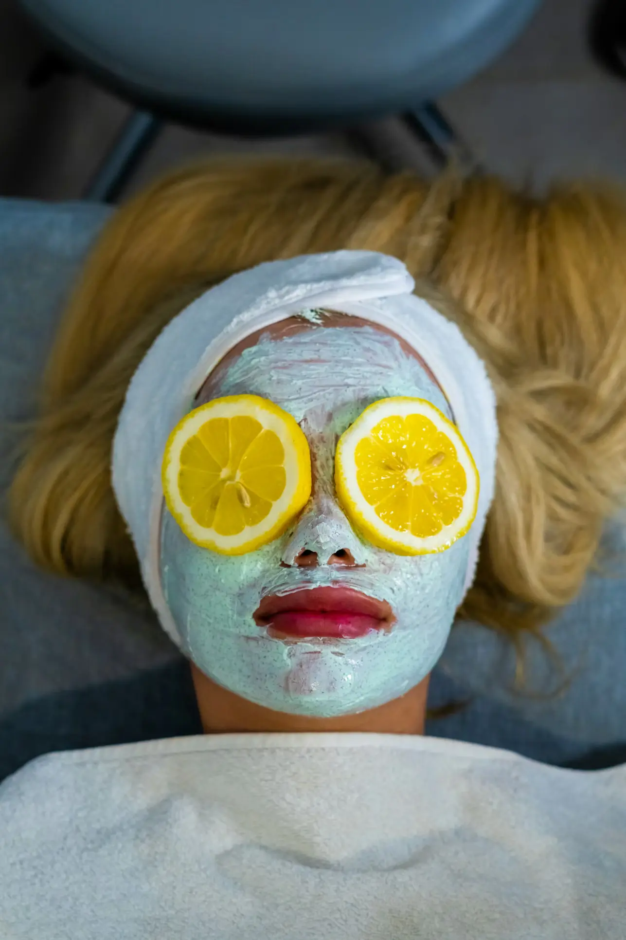 PALMS Day Spa gallery — nails, facial, laser and massage treatments