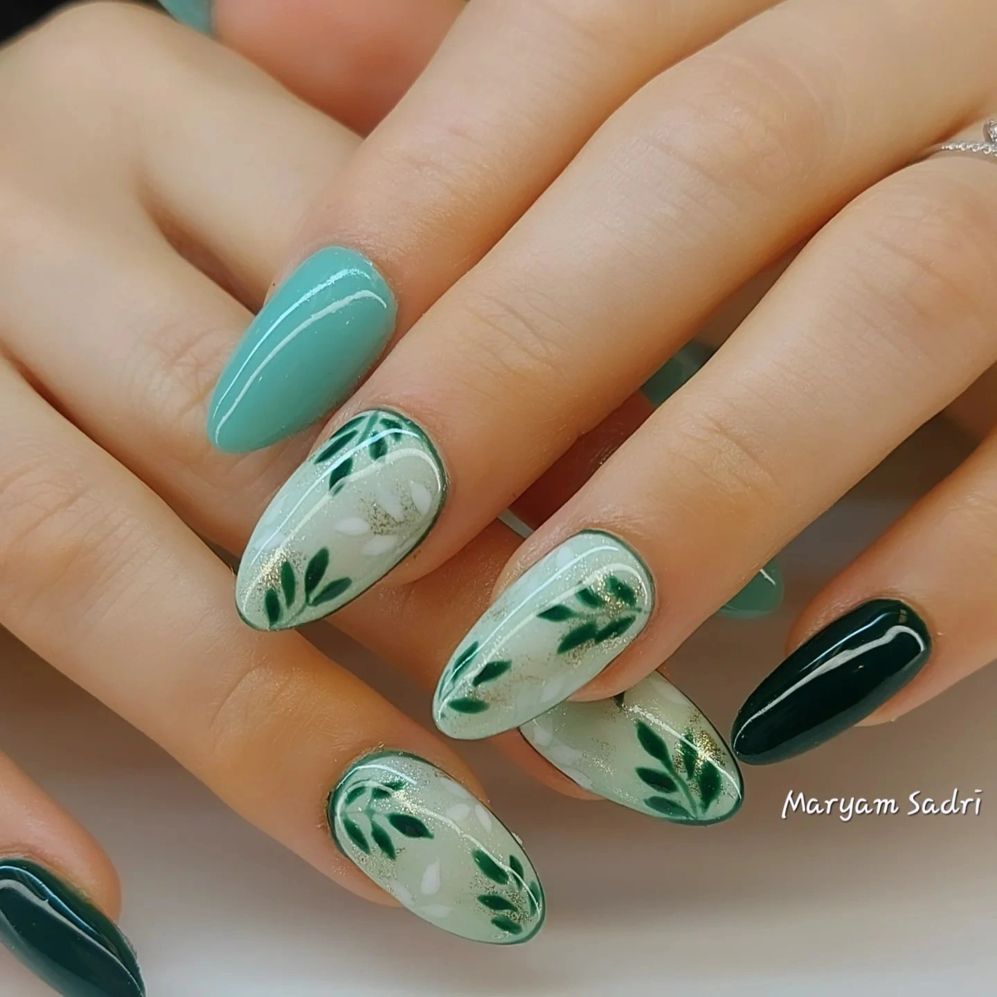 PALMS Day Spa gallery — nails, facial, laser and massage treatments
